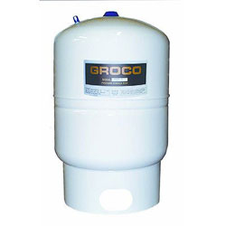 Groco PST Series Pressure Storage / Accumulator Tank - 4.4 Gallon