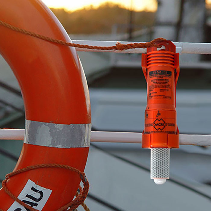 ACR SM-3 Lifebuoy Auto-Activating LED Strobe Marker Light